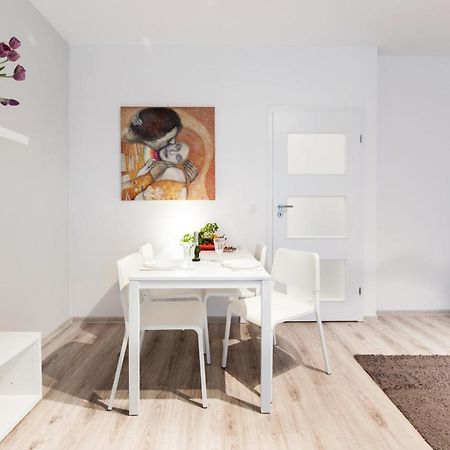 Apartmán Project Comfort Apartament Dywizjonu 303 175/8 Warszawa Exteriér fotografie